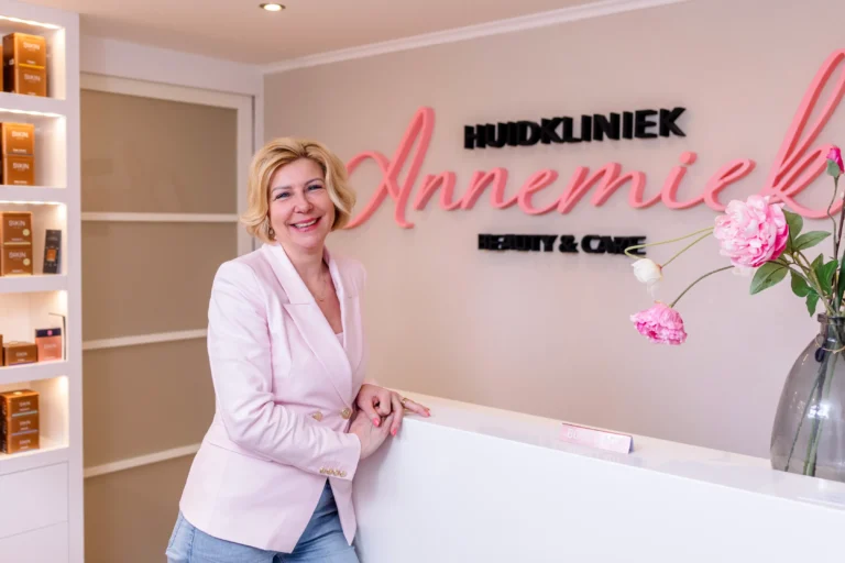 Annemiek Langkamp_Huidkliniek Annemiek_huidtherapeut Vriezenveen